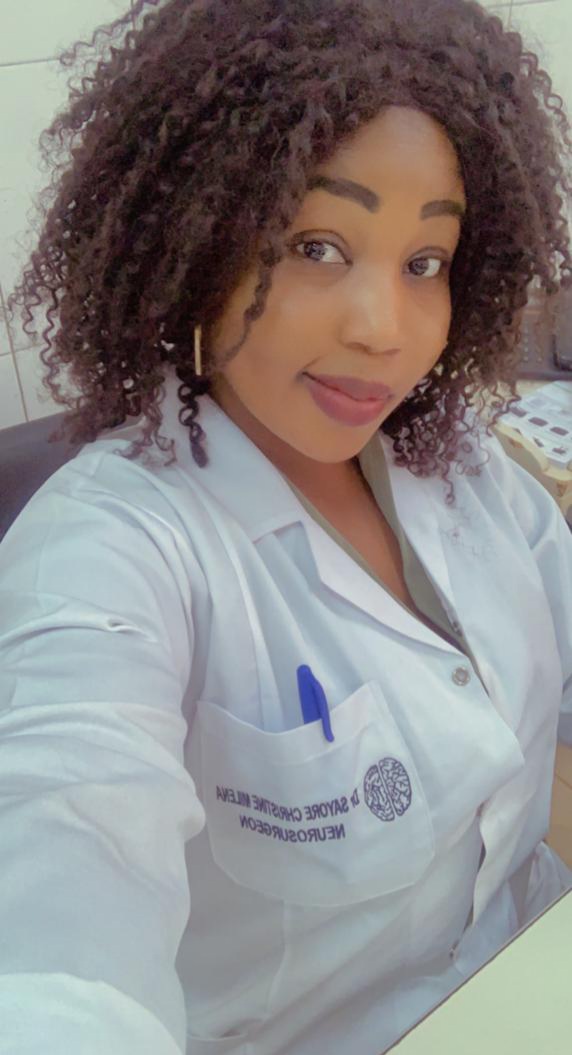 Neurochirurgie : Dr Miléna Sayoré, une femme passionnée par les mystères du cerveau
