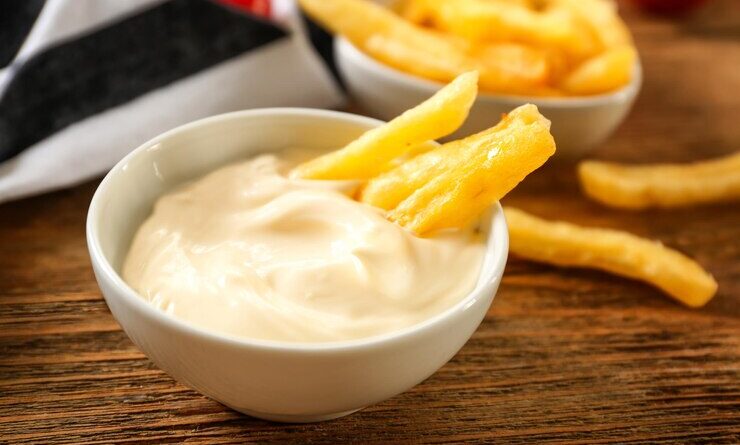 Consommation de la mayonnaise industrielle: Attention aux dangers!